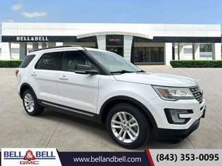 Used 2017 Ford Explorer XLT w/ Equipment Group 202A image 1