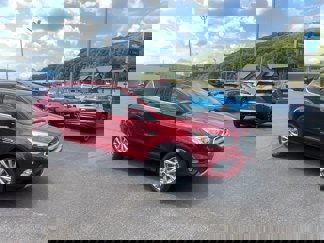 Used 2019 Ford Escape SEL image 1