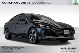 Used 2023 Hyundai Elantra Limited image 1