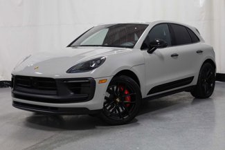 Used 2025 Porsche Macan GTS image 1