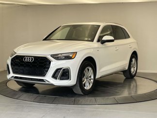Certified 2023 Audi Q5 2.0T Premium w/ Convenience Package image 1