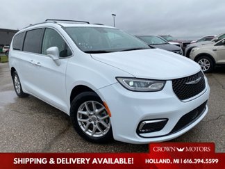 Used 2021 Chrysler Pacifica Touring-L image 1