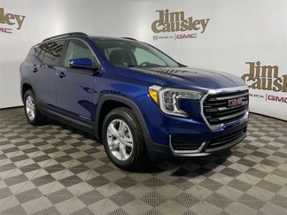 Used 2022 GMC Terrain SLE w/ Driver Convenience Package image 1