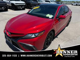 Used 2022 Toyota Camry XSE image 1