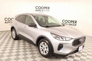 Used 2023 Ford Escape Active w/ Cold Weather Package image 1
