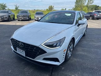 Used 2021 Hyundai Sonata SEL w/ Convenience Package image 1