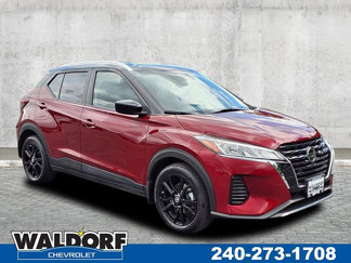 Used 2021 Nissan Kicks SV image 1