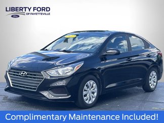 Used 2022 Hyundai Accent SE image 1