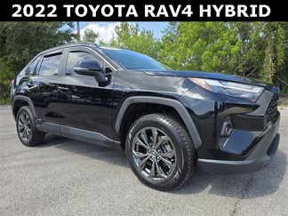 Used 2022 Toyota RAV4 XLE Premium image 1