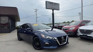 Used 2019 Nissan Altima 2.5 S image 1