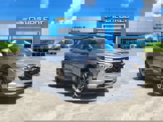 Certified 2024 Chevrolet Trax LT w/ Driver Confidence Package image 1
