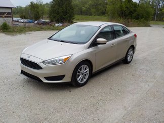 Used 2018 Ford Focus SE image 1
