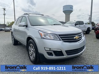 Used 2017 Chevrolet Traverse LT image 1