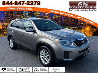 Used 2015 Kia Sorento LX image 1