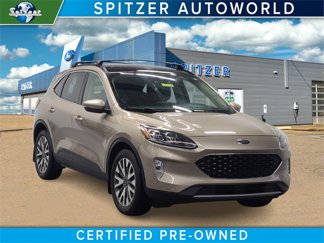 Used 2020 Ford Escape Titanium image 1