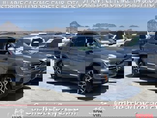 Used 2020 Volkswagen Tiguan SE image 1