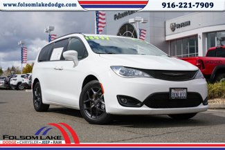 Used 2019 Chrysler Pacifica Touring Plus w/ S Appearance Package image 1