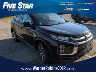 Used 2022 Mitsubishi Outlander Sport SE image 1