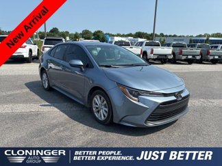 Used 2024 Toyota Corolla LE image 1