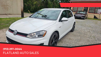 Used 2017 Volkswagen GTI S image 1