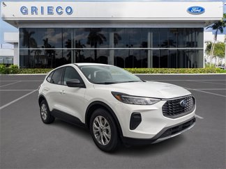 New 2025 Ford Escape Active image 1