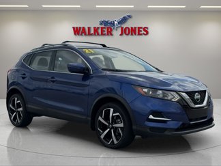 Used 2021 Nissan Rogue Sport SL image 1