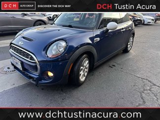 Used 2017 MINI Cooper S image 1
