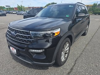 Used 2020 Ford Explorer XLT w/ Equipment Group 202A image 1