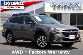 Used 2024 Subaru Outback Premium image 1