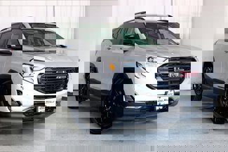 Used 2020 GMC Terrain SLE w/ Elevation Edition image 1