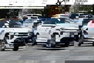 New 2025 Kia K4 LX image 1