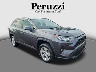 Used 2021 Toyota RAV4 XLE image 1
