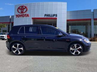 Used 2017 Volkswagen GTI S image 1