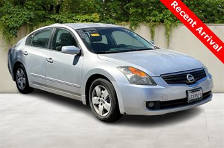 Used 2008 Nissan Altima 2.5 S w/ Emergency Aid Pkg image 1
