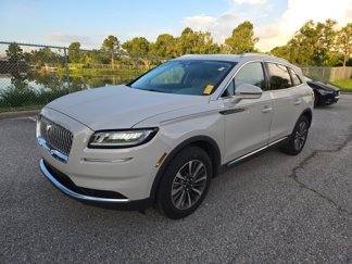 Used 2022 Lincoln Nautilus FWD w/ Premium Package image 1
