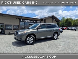 Used 2013 Toyota Highlander FWD image 1