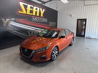 Used 2020 Nissan Altima 2.5 SR video 1