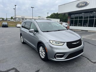 Used 2021 Chrysler Pacifica Touring-L image 1