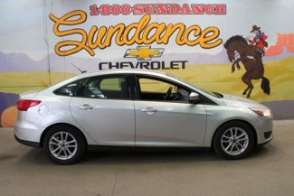 Used 2018 Ford Focus SE image 1