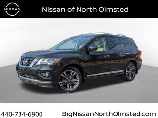 Used 2018 Nissan Pathfinder Platinum w/ Cargo Package image 1