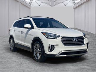 Used 2017 Hyundai Santa Fe SE image 1