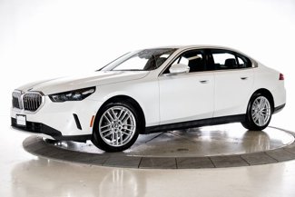 Used 2024 BMW 530i xDrive image 1