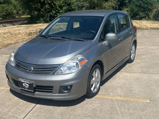 Used 2011 Nissan Versa 1.8 S w/ Premium Pkg image 1