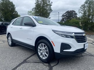Used 2023 Chevrolet Equinox LS image 1