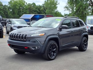 Used 2017 Jeep Cherokee Trailhawk image 1
