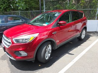 Used 2017 Ford Escape SE image 1
