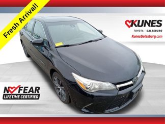 Used 2016 Toyota Camry XSE image 1