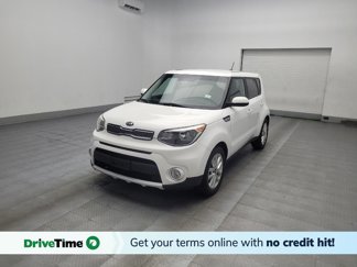 Used 2018 Kia Soul + image 1