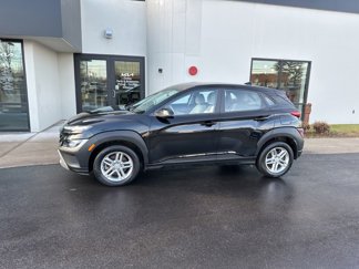 Used 2022 Hyundai Kona SE image 1