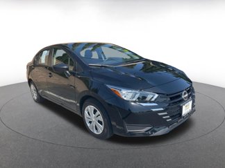 Used 2024 Nissan Versa S image 1